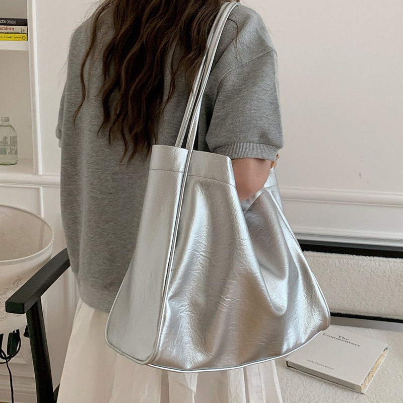 Casual large capacity totes Co - Luxury Bags And Accessories recension och pris