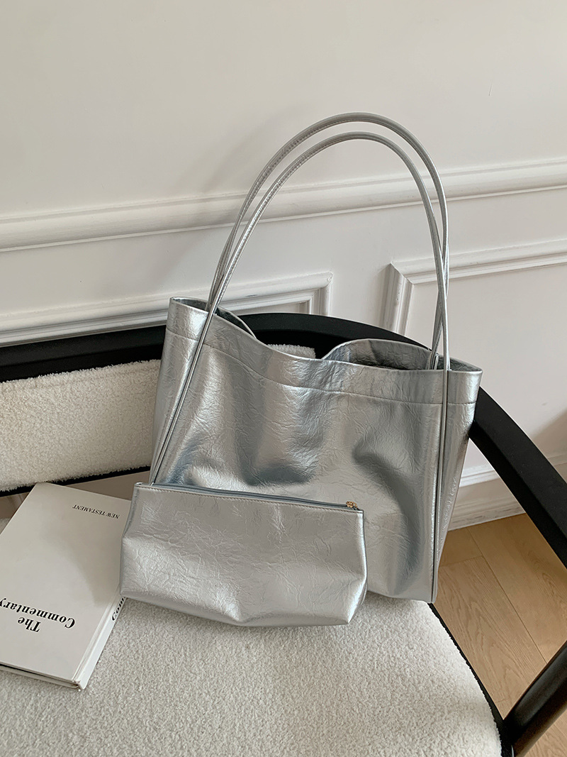 Casual large capacity totes Co - Luxury Bags And Accessories recension och pris