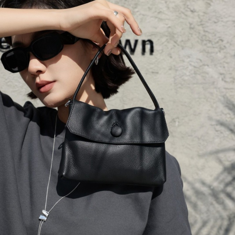 2026 New Women Button Detail H - Structured Handbag Top Handle recension och pris