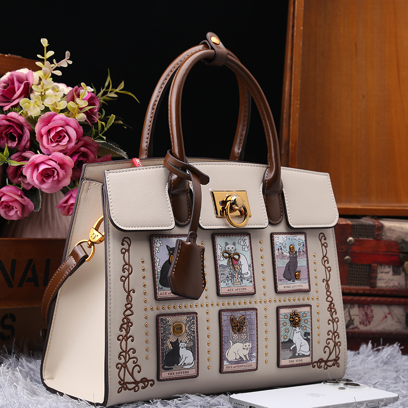 2025 High Luxury and Vintage C - Luxury Bags Vintage recension och pris