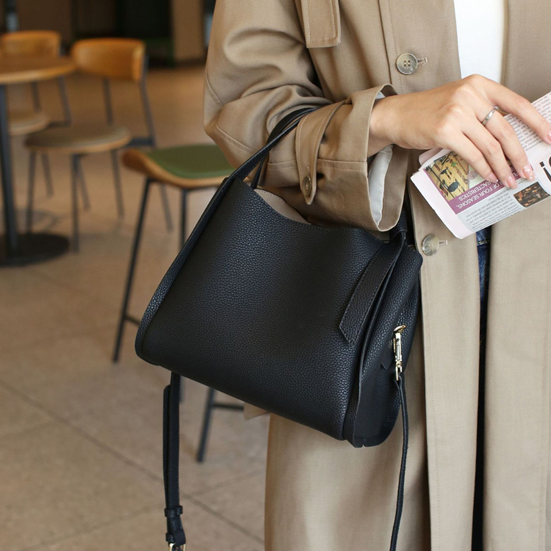 BURMINSA Genuine Pebbled Leath - Structured Handbag Top Handle recension och pris