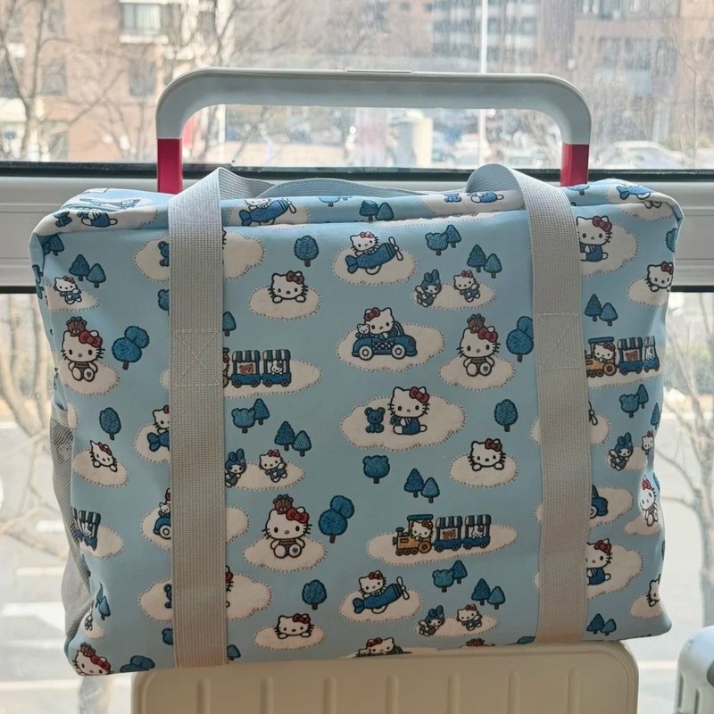 Hello Kitty Cartoon Travel Duf - Weekender Bag Duffle recension och pris