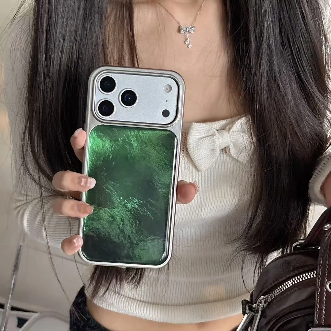 Green Aurora pattern Phone Cas - Luxury Bags Green recension och pris